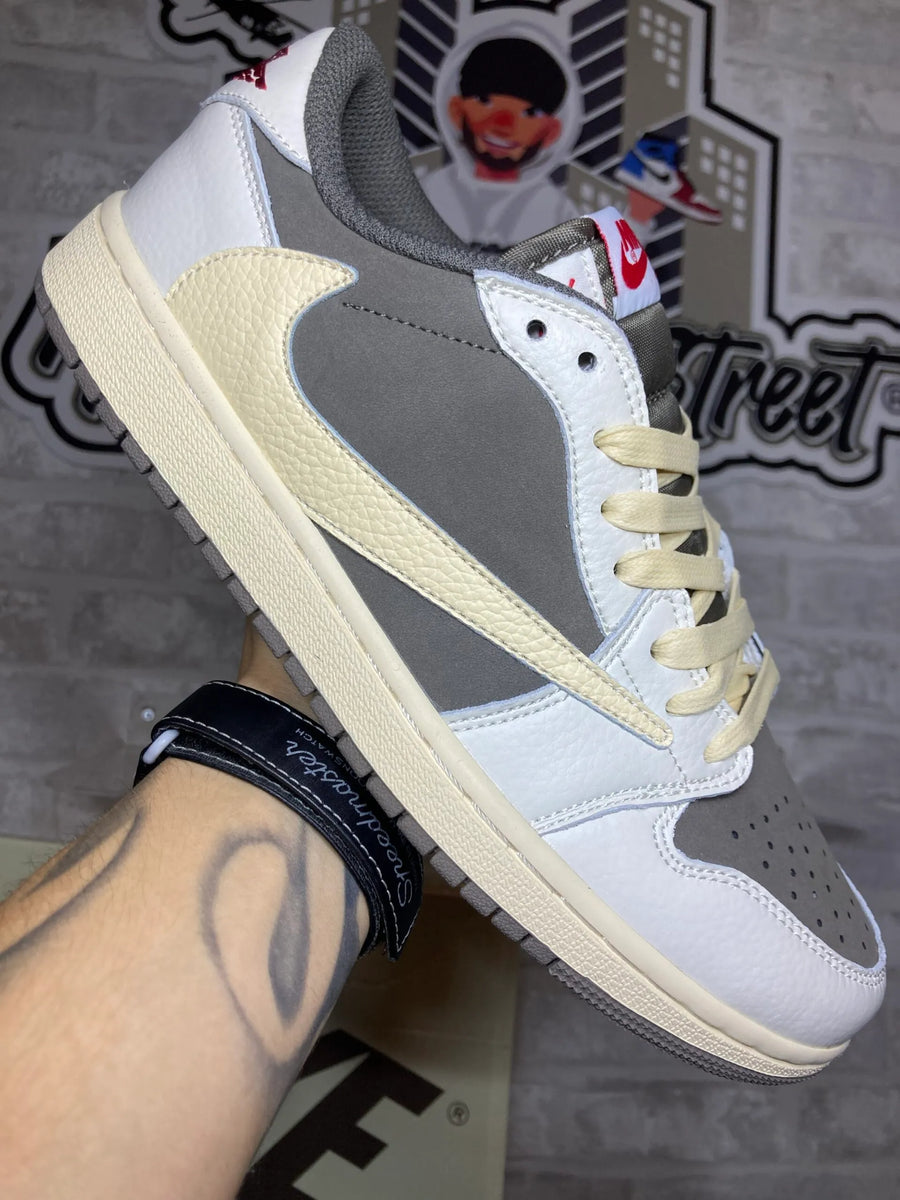 Jordan 1 Low “Travis Scott Reverse Mocha”